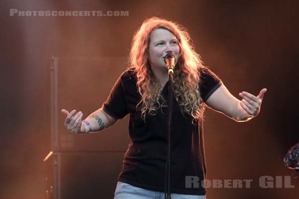 KATE TEMPEST - 2015-08-28 - SAINT CLOUD - Domaine National - Scene Pression Live - 